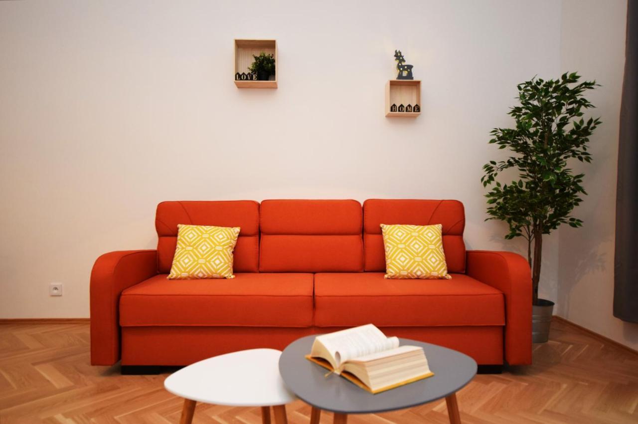 Rehorova Apartments Praha Pokoj fotografie