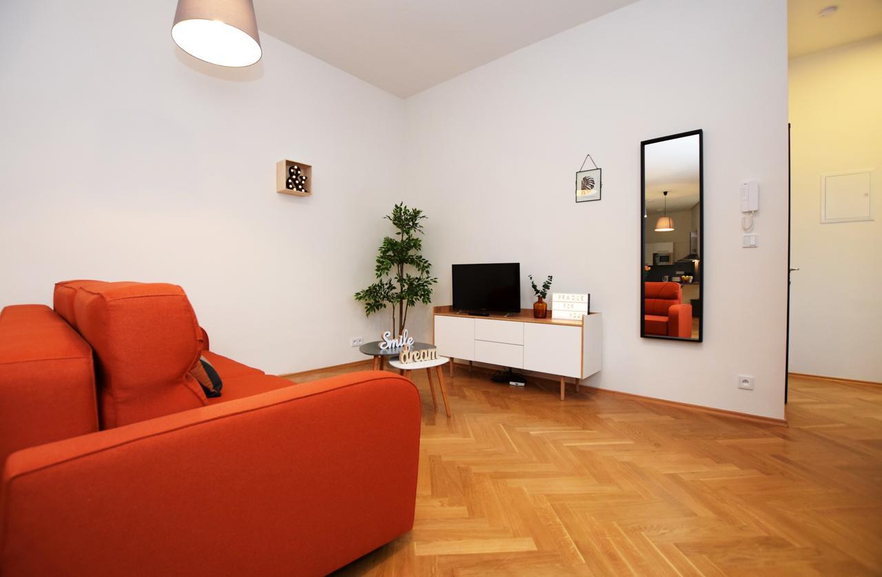Rehorova Apartments Praha Pokoj fotografie