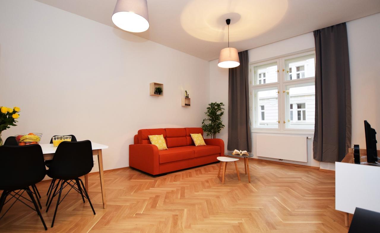 Rehorova Apartments Praha Pokoj fotografie