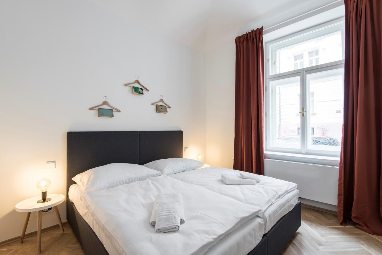 Rehorova Apartments Praha Pokoj fotografie